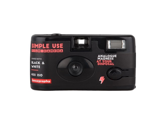 ロモ、独創的な撮影も楽しめるフィルムカメラ「Simple Use Film