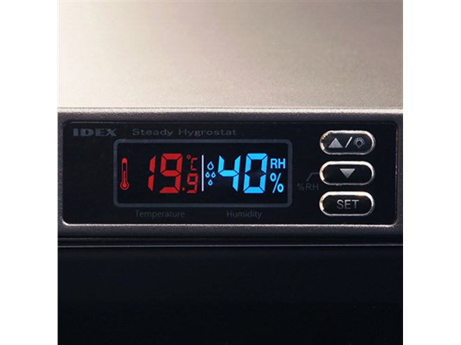 IDEX、液晶パネル搭載のスリム防湿庫「D-strage」を15,800円から発売