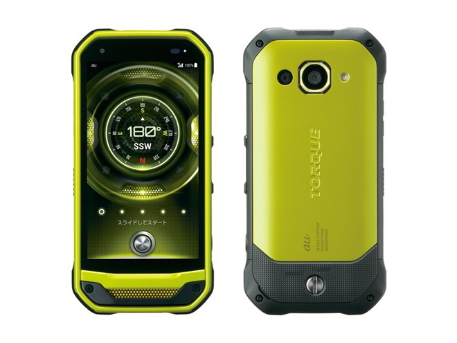 au、広角135度のアクションカメラを搭載したタフネススマホ「TORQUE
