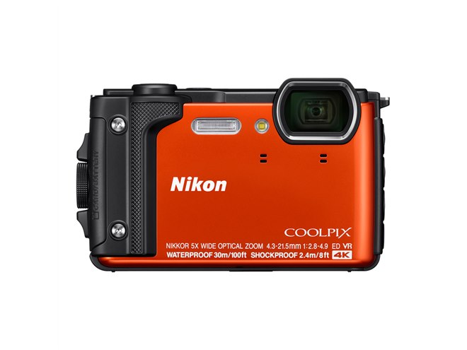 ニコン、4K/30p動画撮影に対応したタフコンデジ「COOLPIX W300