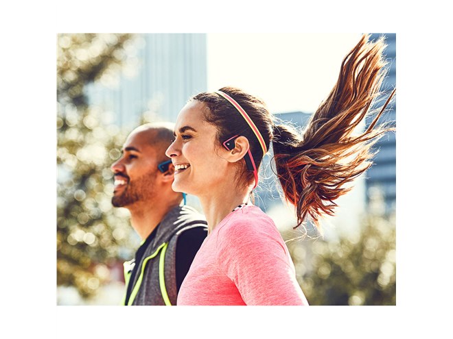 Aftershokz、耳を塞がずランニング時も安全な骨伝導Bluetooth Aftershokz、耳を塞がずランニング時も安全な骨伝導Bluetooth