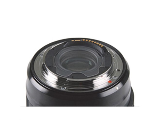 シグマ、「SIGMA 14mm F1.8 DG HSM」用リアフィルターホルダーを開発