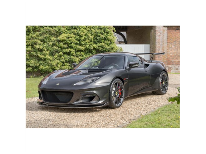 最高出力436psの「ロータス・エヴォーラGT430」登場 - 価格.com