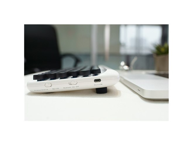 タイプライターのようなBluetoothメカニカルキーボード「Lofree」発売