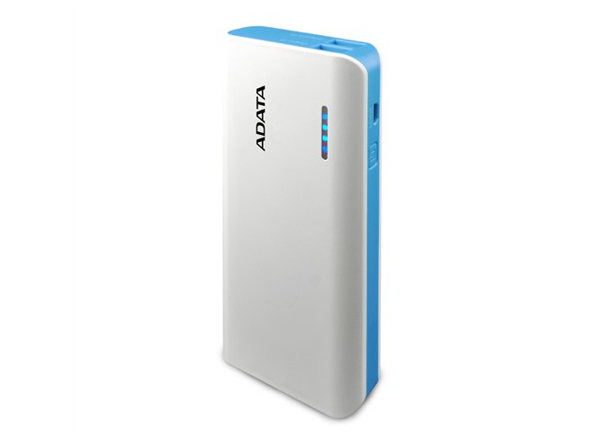 ADATA、カラフルデザインでLEDライト内蔵のモバイルバッテリー - 価格.com