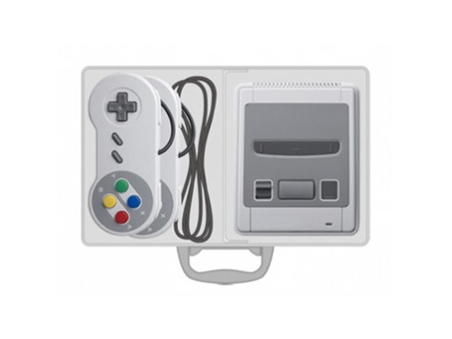 スーファミ」コントローラー風のデザイン！ミニスーファミ用の収納ケース - 価格.com