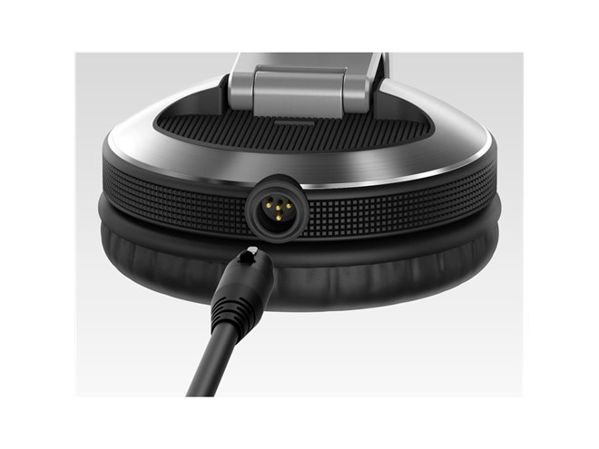 パイオニア、新開発50mmHDドライバー搭載のDJヘッドホン「HDJ-X10