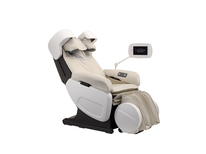 ファミリーイナダ、ウェアラブル端末と同期する「ルピナスショルダー