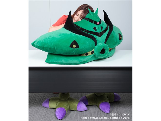 約1mの巨大クッションになった「機動戦士ガンダム」の「ビグ・ザム