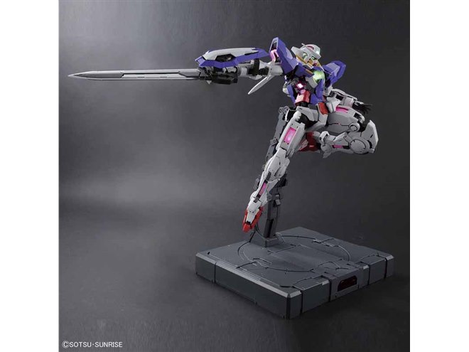 GN粒子の発光ギミック搭載!「PG 1/60 ガンダムエクシア」12月2 GN粒子の発光ギミック搭載!「PG 1/60 ガンダムエクシア」12月2