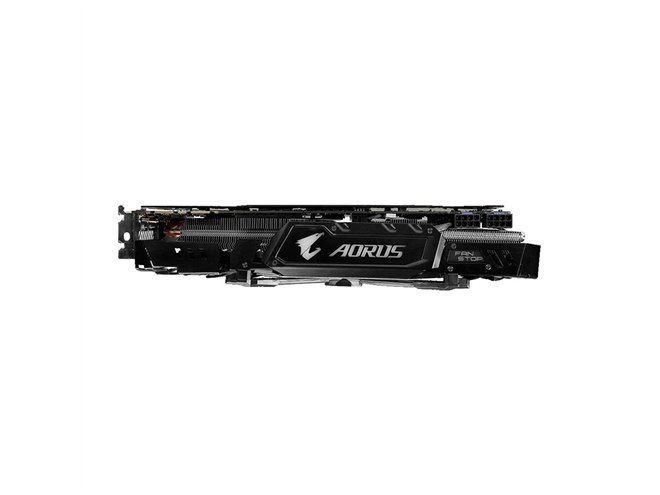 GIGABYTE、3基のファンでオーバークロックを実現した「GeForce GTX