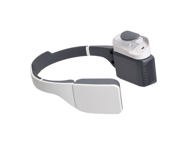 首かけ式で斬新、空気清浄機能付きの加湿器「エアクリーンネックバンド