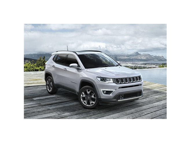 全方位的に進化した新型「ジープ・コンパス」日本上陸 - 価格.com