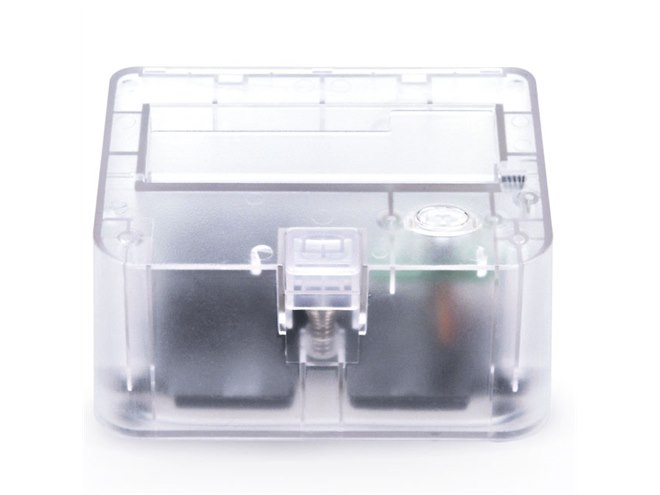 センチュリー、裸族坊やセンちゃん10周年を記念した限定HDDケース