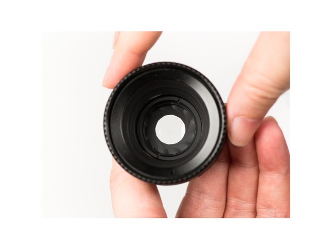 Lensbaby、さまざまな形のボケ部分を作り出す光学ユニットを11/17発売