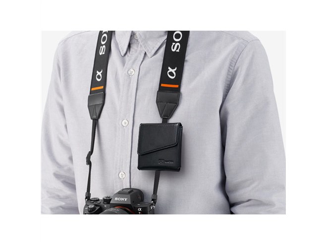 ソニー、「G Master刻印レンズキャップケース」プレゼントキャンペーン