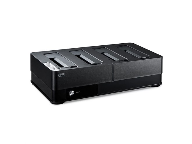 サンワ、4台のHDD・SSDを同時認識できるHDDスタンド「800-TK032