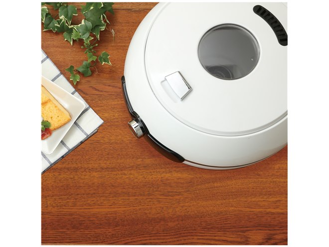 イーバランス、丸型のケーキやパンを焼けるホールケーキメーカー