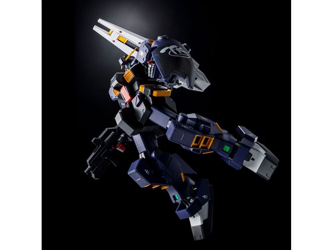 ガンダムTR-1［ヘイズル改］の実戦配備カラーリングを再現した1/100