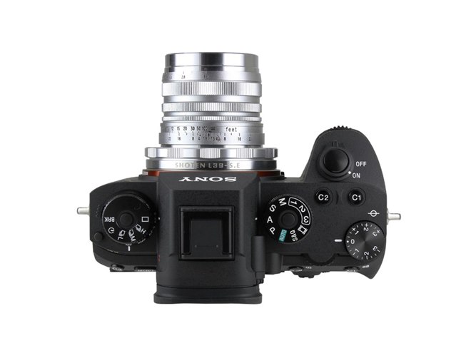 ライカ「L39マウントレンズ」をソニー「Eマウント」に装着できる真鍮製