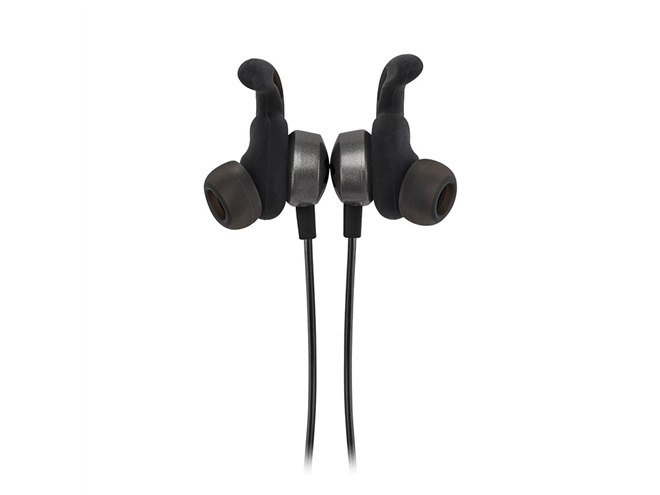 JBL、UNDER ARMOURとコラボしたネックバンド型Bluetoothイヤホン