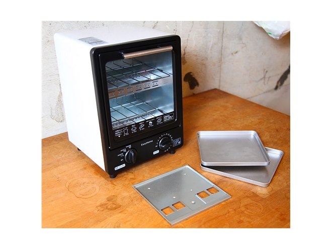 ヒロ・コーポレーション、縦型オーブントースター「CH-09VWH」 - 価格.com