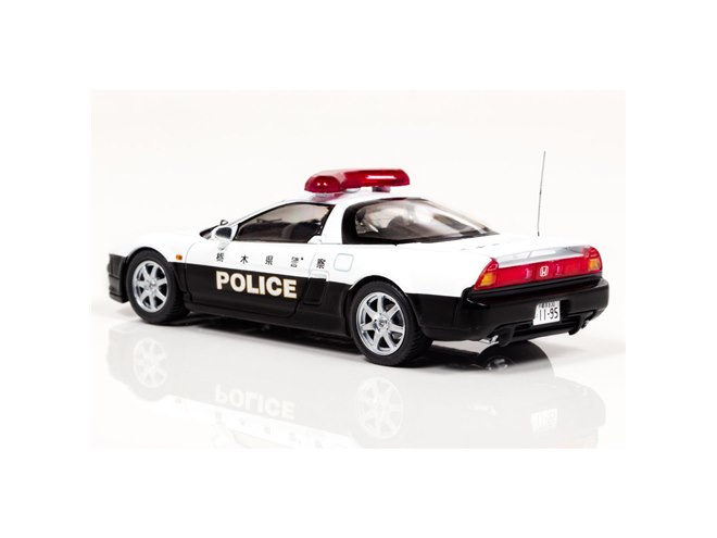 ホンダ NSX」「日産 フェアレディ Z Ver.NISMO」のパトカーが