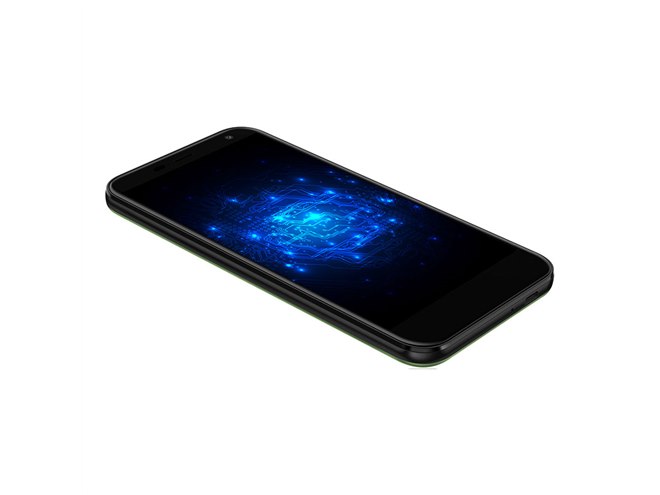 FREETEL、7色の着せ替えカバーが付属したエントリースマホ「Priori 5