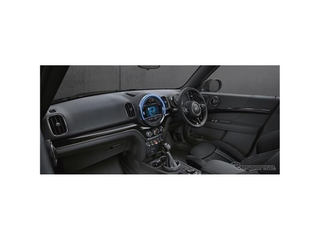 MINIクロスオーバー、ブラック基調の限定モデル発売 日本初導入 MINIクロスオーバー、ブラック基調の限定モデル発売 日本初導入