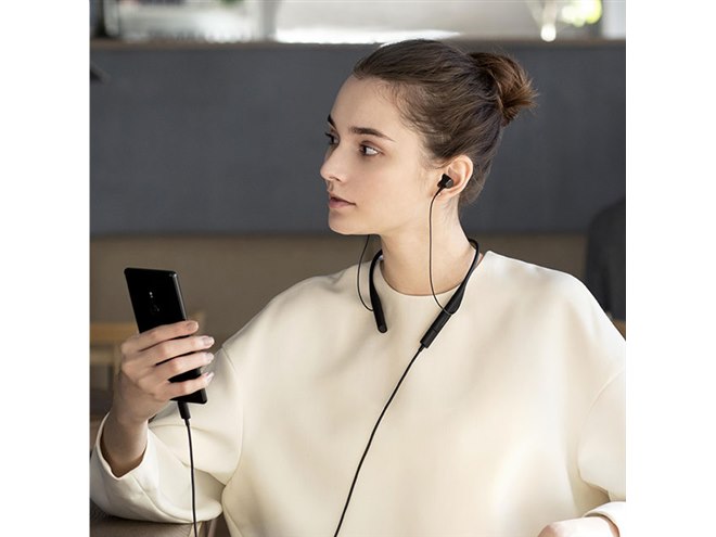 ソニー、左右独立型「Xperia Ear Duo」などヘッドセット3機種