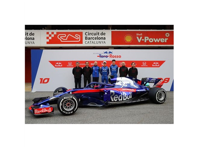 トロロッソ・ホンダが新型マシン「STR13」を公開 - 価格.com