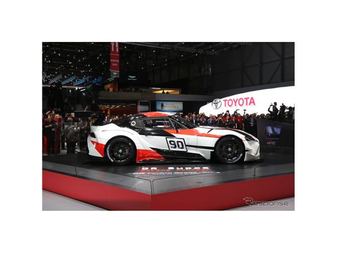 トヨタ スープラ 新型の発表が「レース仕様」だった理由を