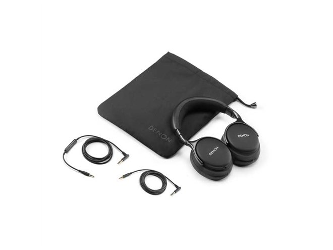 デノン、ハウジングに天然木を採用したプレミアムモデル「AH-D5200