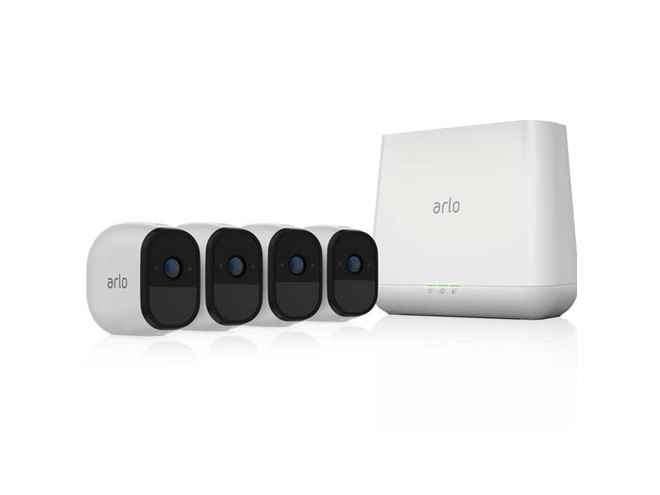 Arlo Pro 3 防犯カメラ 2台+べースステーション ネットギア、完全ワイヤレスカメラ「Arlo Pro」にカメラ3台、4台モデル