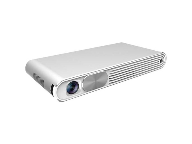 Sandlots、厚さ3cmで3000ルーメンの明るさの小型プロジェクター「FUN