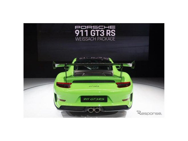 ポルシェ 911 GT3RS に軽量仕様の「ヴァイザッハ パッケージ
