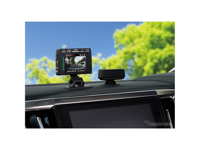 コムテック、2カメラ高画質ドラレコ発売 車内の映像も同時記録 - 価格.com