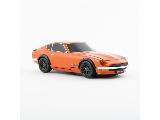 日産フェアレディ240Z」モバイルバッテリー、光るヘッドライト