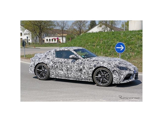 トヨタ スープラ 新型がさらに進化…市販バージョンのツートンホイール