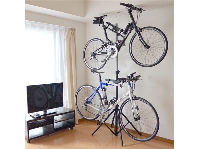 自転車2台を縦置きできる、室内用ディスプレイポールスタンド - 価格.com