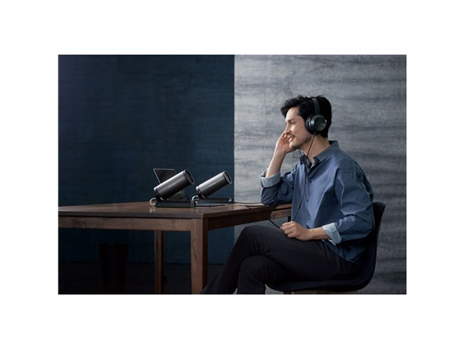 サーモス、独自の真空エンクロージャーを搭載したBluetooth