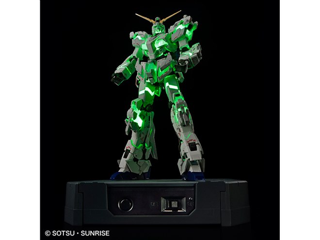 RG1/144　ガンダムベース限定　ユニコーンガンダム（デストロイモード）TWC RG 1/144 ガンダムベース限定 RX-0 ユニコーンガンダム