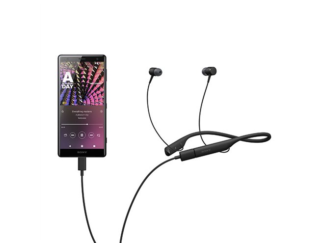 SONY ワイヤレスヘッドセット USB接続 ブラック ソニー、USB Type-C/Bluetooth接続が可能なハイレゾ対応ヘッド