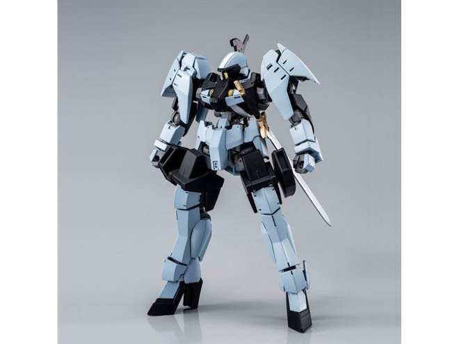 鉄血のオルフェンス/グレイズリッター(マクギリス機)完成品 鉄血のオルフェンズ」マクギリス専用・グレイズリッターがHG