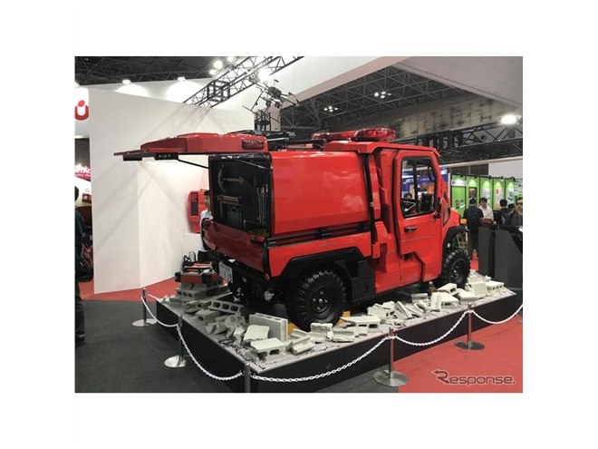 川崎重工の多用途四輪車「MULE PRO-FX」をモリタの新型消防車に