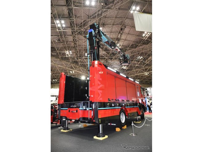 輸出仕様の多目的ポンプ車、MVF13…東京国際消防防災展2018［詳細画像 