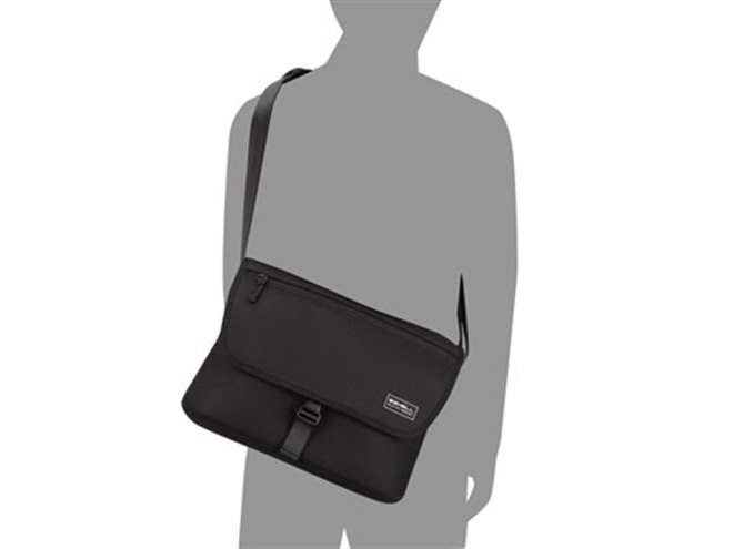 ハクバ、伸縮性とクッション性にすぐれたメッセンジャーバッグ2