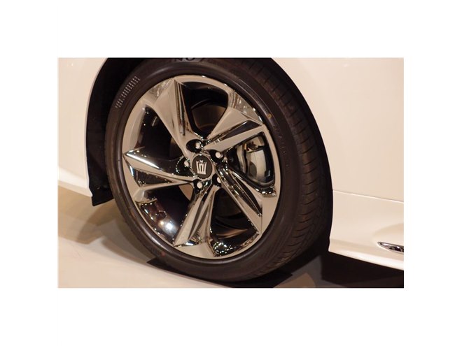 オーダーメイド 現行クラウン 左右 15% トヨタ新型クラウンがフルモデルチェンジ！価格、内装、15代目