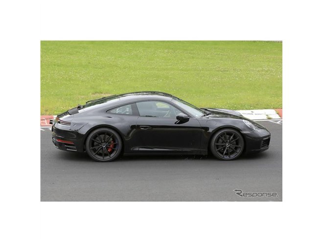 ポルシェ 911 次期型、11月デビューへ準備万端…最終テストを目撃