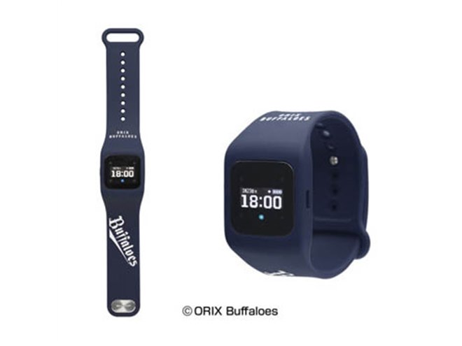 シャープ、ウェアラブル端末「funband」にオリックス